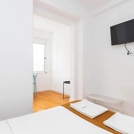 Gloria 10 Готель Лісабон