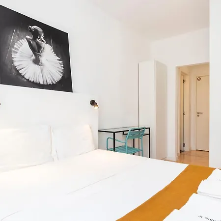 Готель Gloria 10 Лісабон